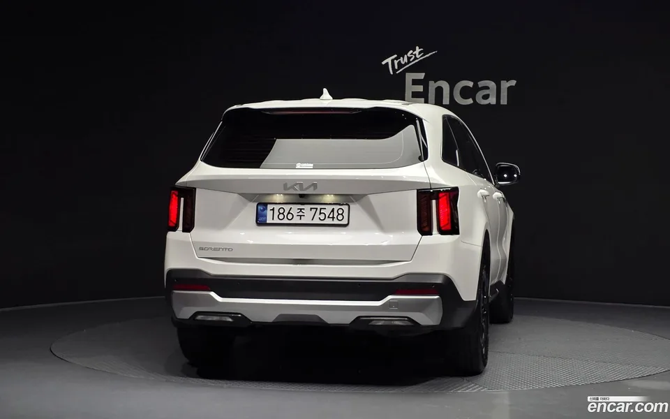 Kia Sorento 2.5T 2WD 2025 — thumbnail 4