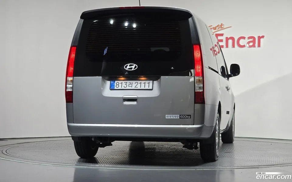 Hyundai Staria HEV 1.6 5 2025 — thumbnail 4