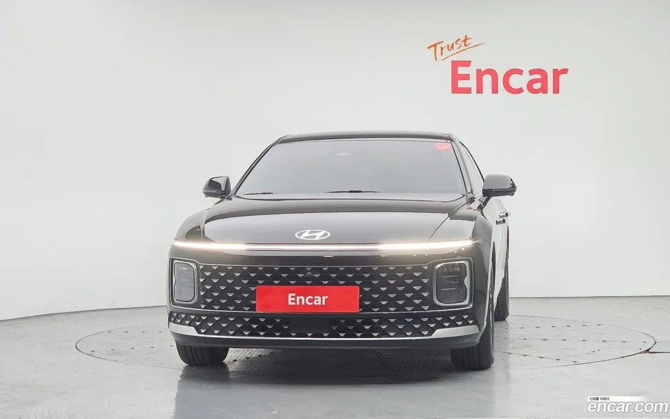 Hyundai Grandeur 2.5 2WD 2023 — thumbnail 3