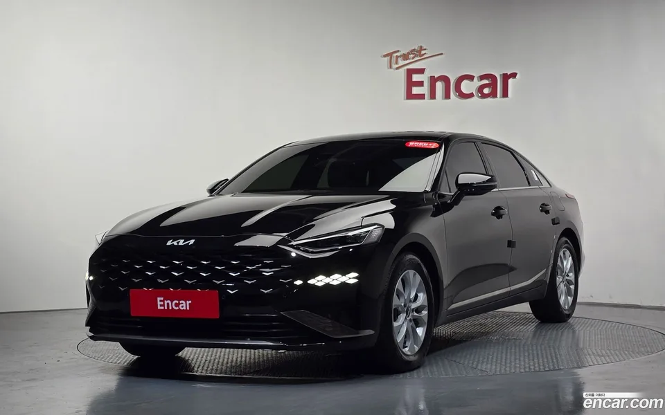 Kia K8 2.5 2WD 2022 — photo 1, buy with delivery to Moscow