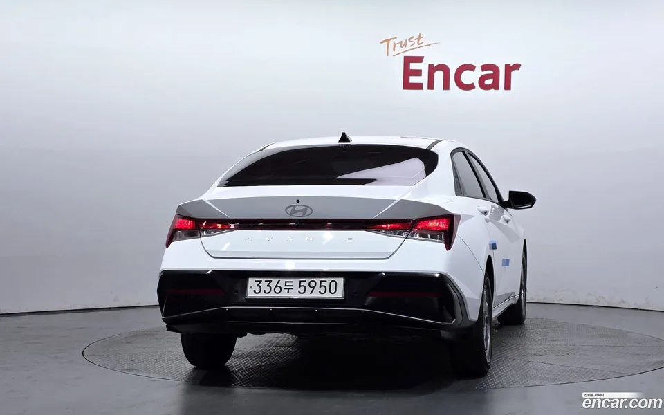 Hyundai Avante CN7 1.6 2024 — thumbnail 4