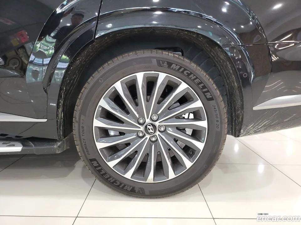 Hyundai Palisade 2.2 2WD 2023 — thumbnail 2