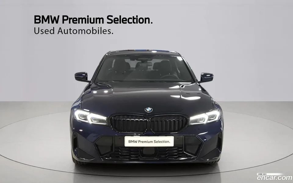 BMW 3 Series 320i M 2025 — thumbnail 3