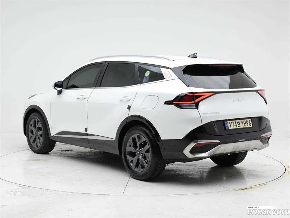Kia Sportage 2.0 2WD 2022 — thumbnail 4