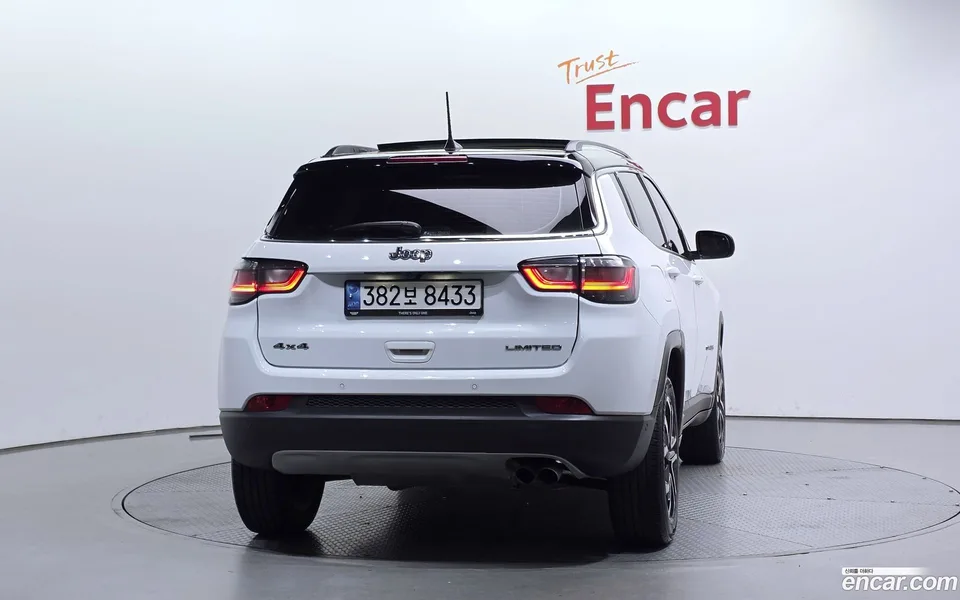 Jeep Compass 2.4 AWD 2022 — thumbnail 4