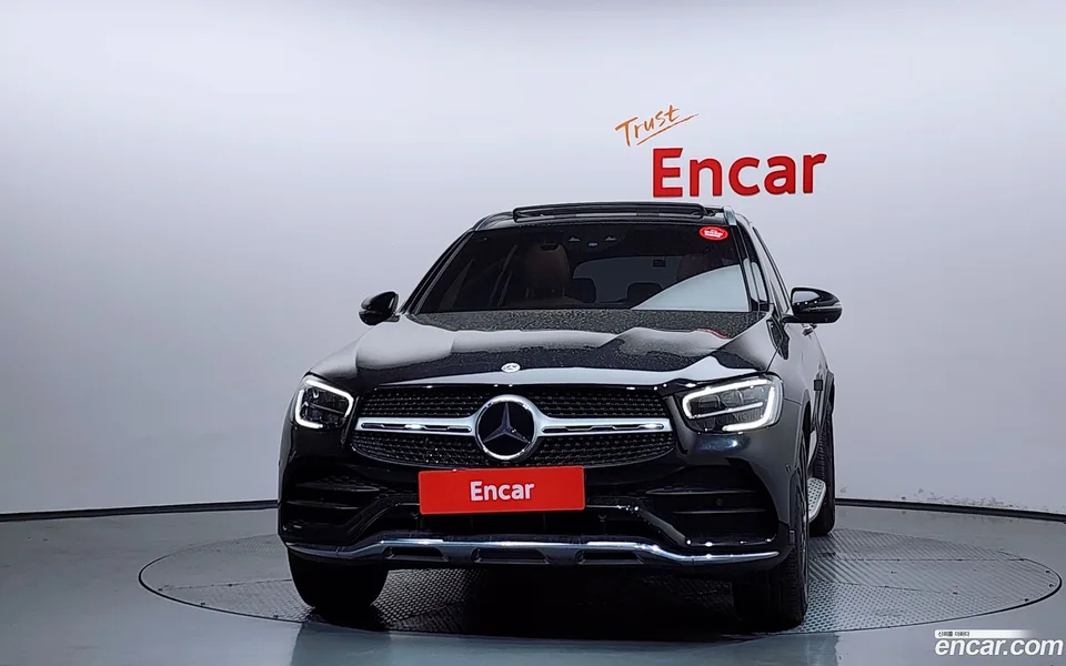 Mercedes-Benz GLC-Class GLC300 4MATIC 2022 — thumbnail 3