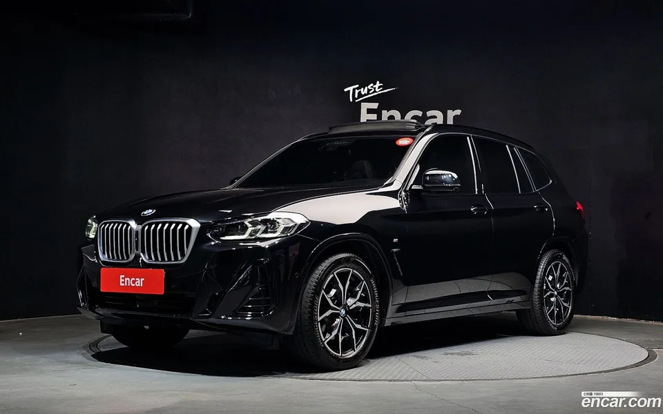 BMW X3 xDrive 20i M 2023 — фото 1, купить с доставкой в Москву