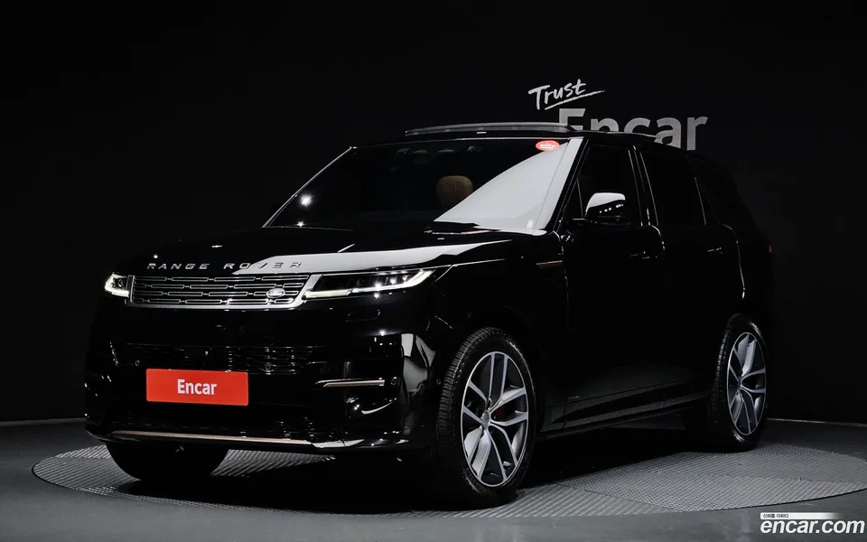 Land Rover Range Rover Sport P400 AB 2025 — photo 1, buy with delivery to Moscow