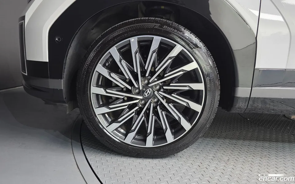 Hyundai SantaFe 2.5T 4WD 2023 — миниатюра 2