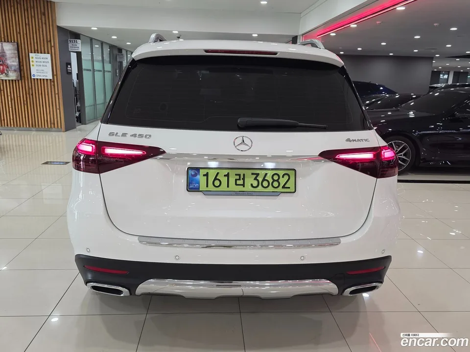 Mercedes-Benz GLE-Class GLE450 4MATIC 2026 — thumbnail 4