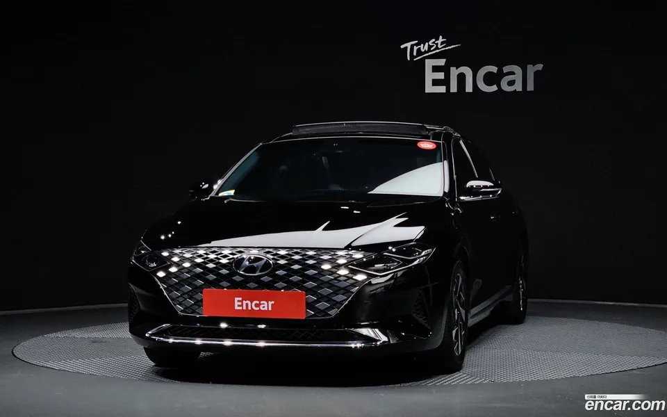 Hyundai Grandeur IG Hybrid 2022 — thumbnail 3