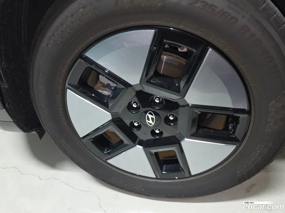 Hyundai SantaFe HEV 1.6 2WD 2024 — thumbnail 5