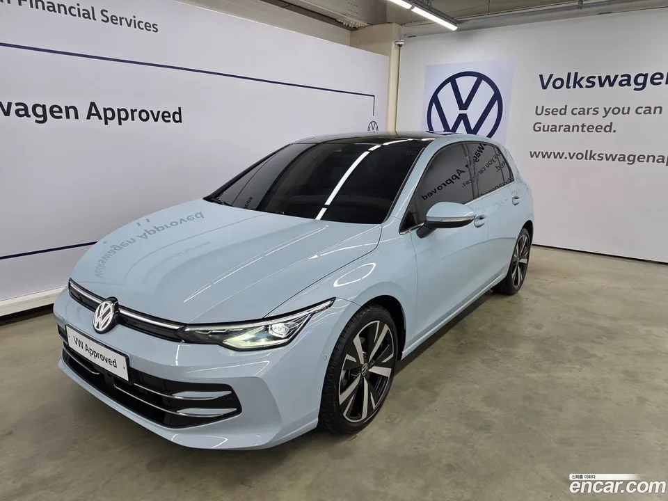 Volkswagen Golf 2.0 TDI 2025 — photo 1, buy with delivery to Moscow