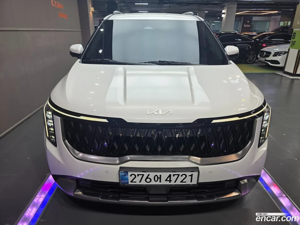 Kia Carnival 9 2024 — thumbnail 3