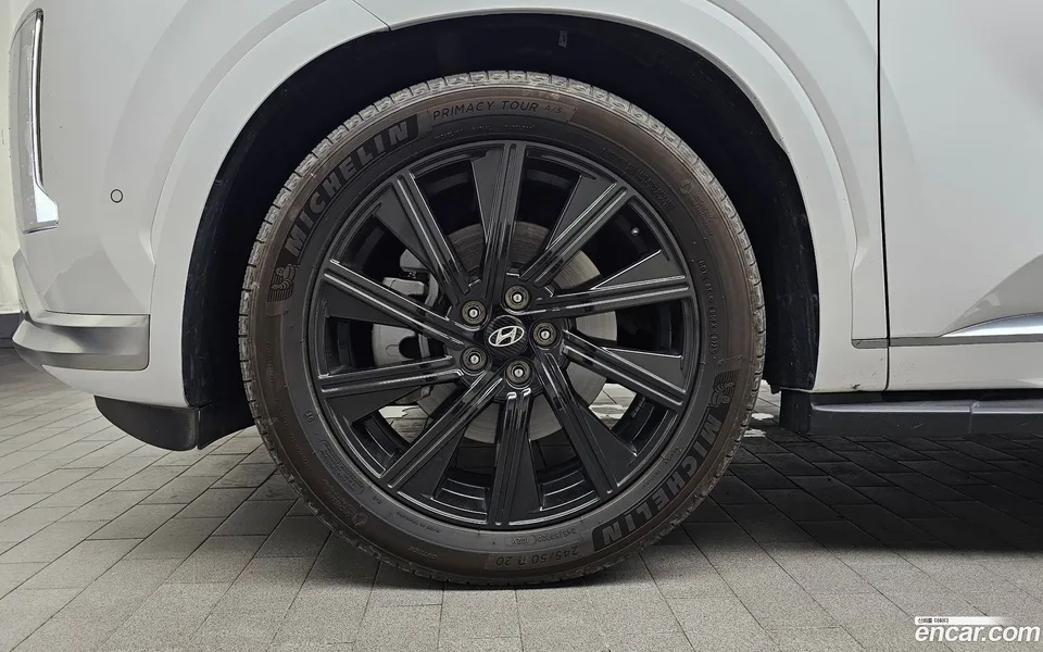 Hyundai Palisade 2.2 4WD 2023 — thumbnail 2