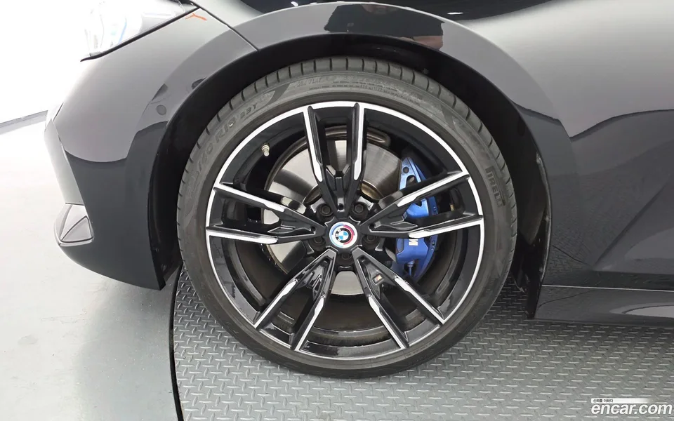 BMW 3 Series M340i 2023 — thumbnail 5