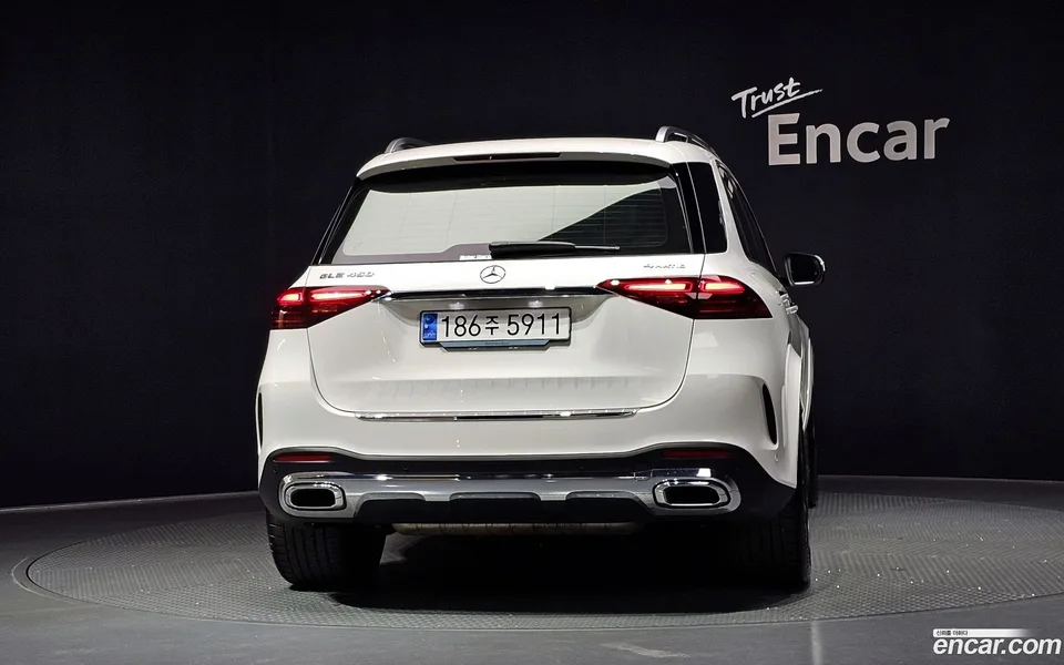 Mercedes-Benz GLE-Class GLE450 4MATIC 2024 — thumbnail 3