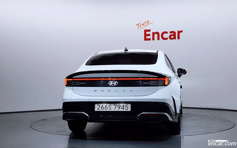 Hyundai Sonata The Edge 2.0 2025 — миниатюра 4