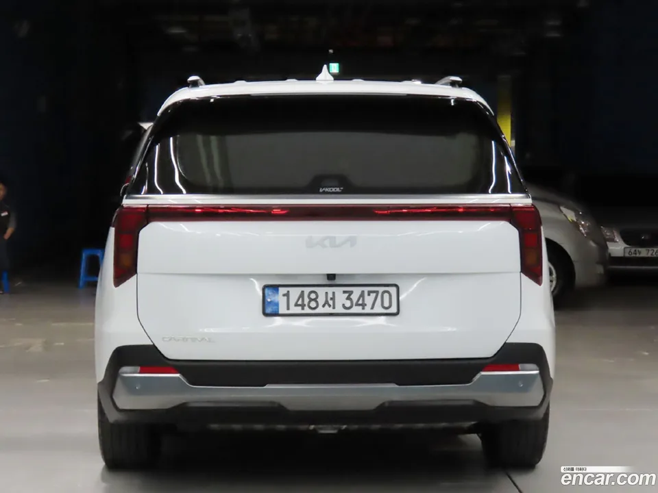 Kia Carnival 7 2025 — thumbnail 4
