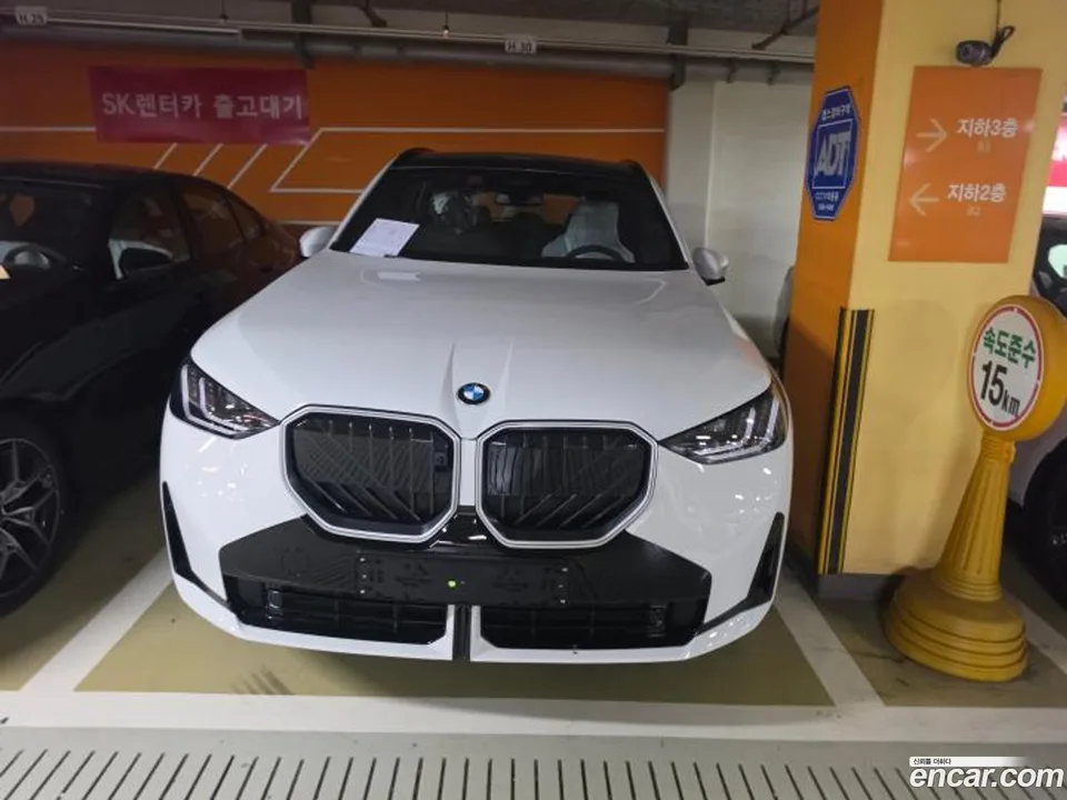 BMW X3 xDrive 20 M 2026 — photo 1, buy with delivery to Moscow