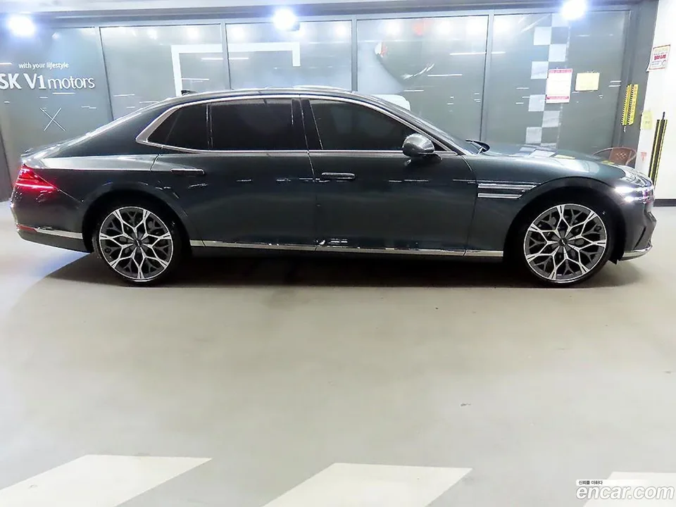 Genesis G90 3.5 e-S/C AWD 2023 — thumbnail 3