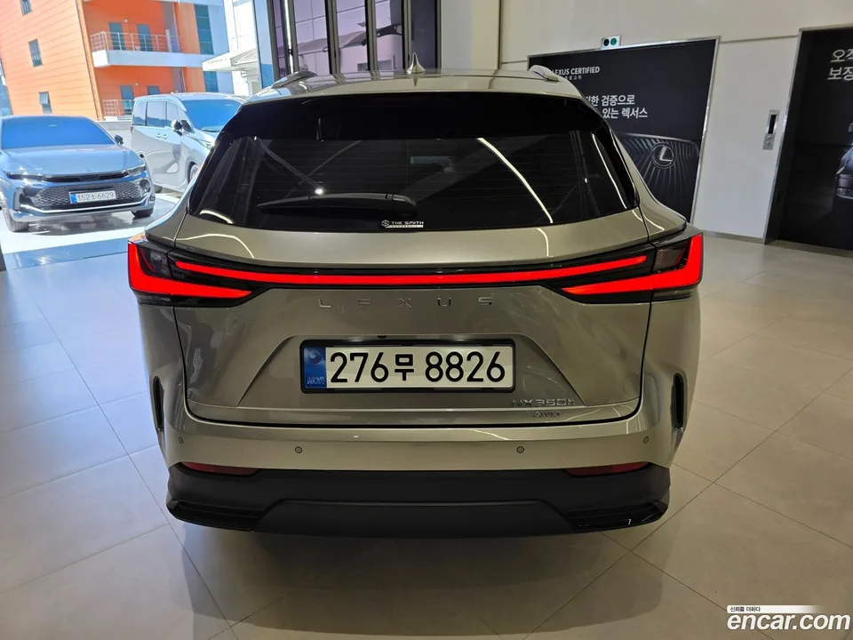 Lexus NX 350h 2025 — thumbnail 4