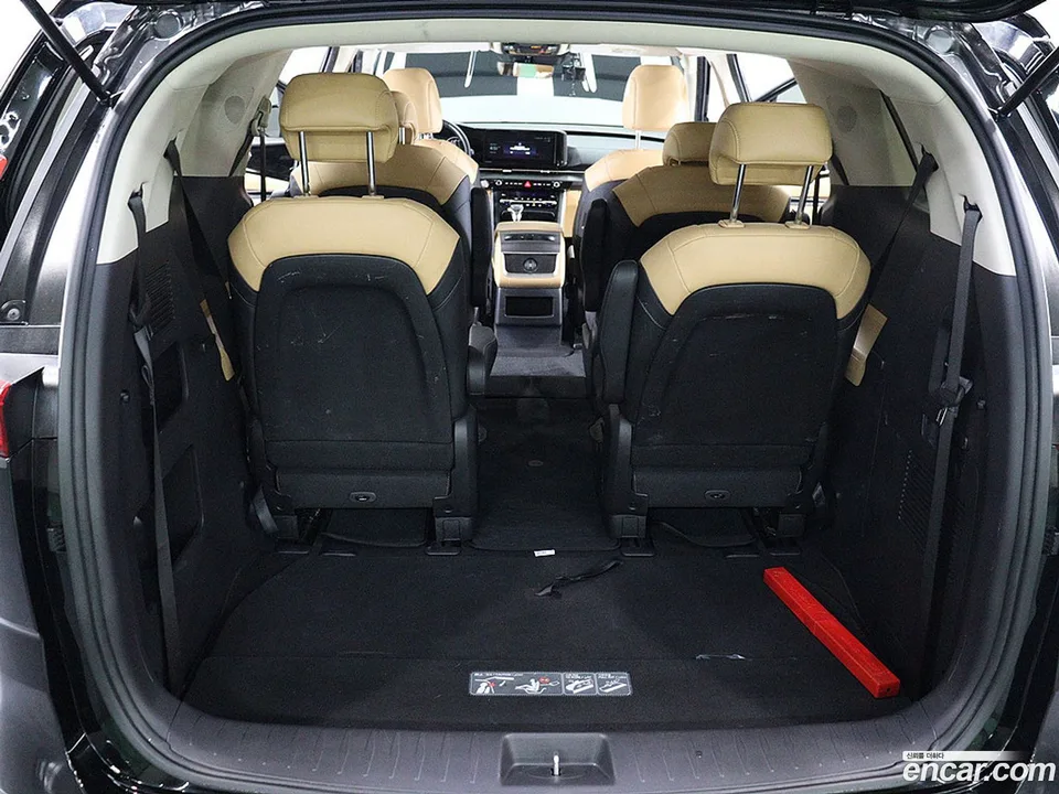 Kia Carnival 9 2022 — thumbnail 2
