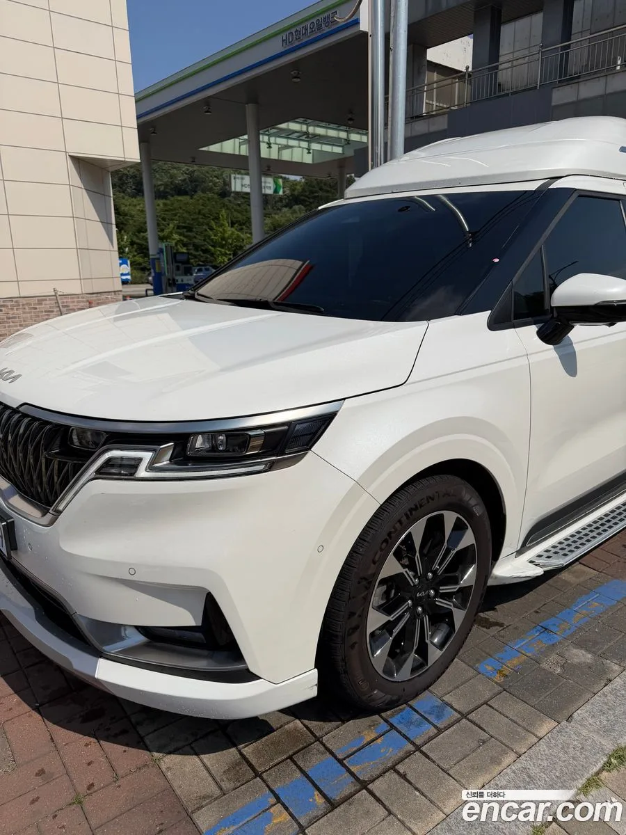 Kia Carnival 9 2022 — photo 1, buy with delivery to Moscow