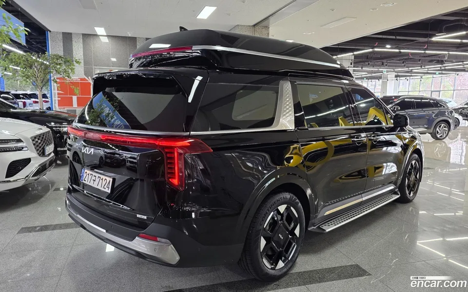 Kia Carnival HEV 9 2024 — thumbnail 4