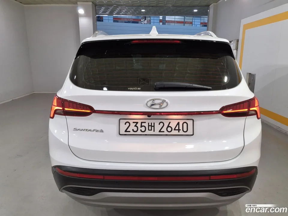 Hyundai SantaFe 2.5T 2WD 2023 — thumbnail 2