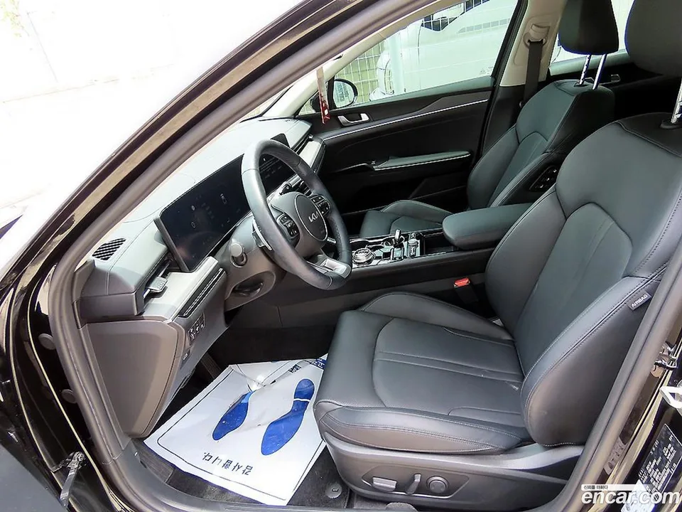 Kia K5 2.0 2024 — thumbnail 2