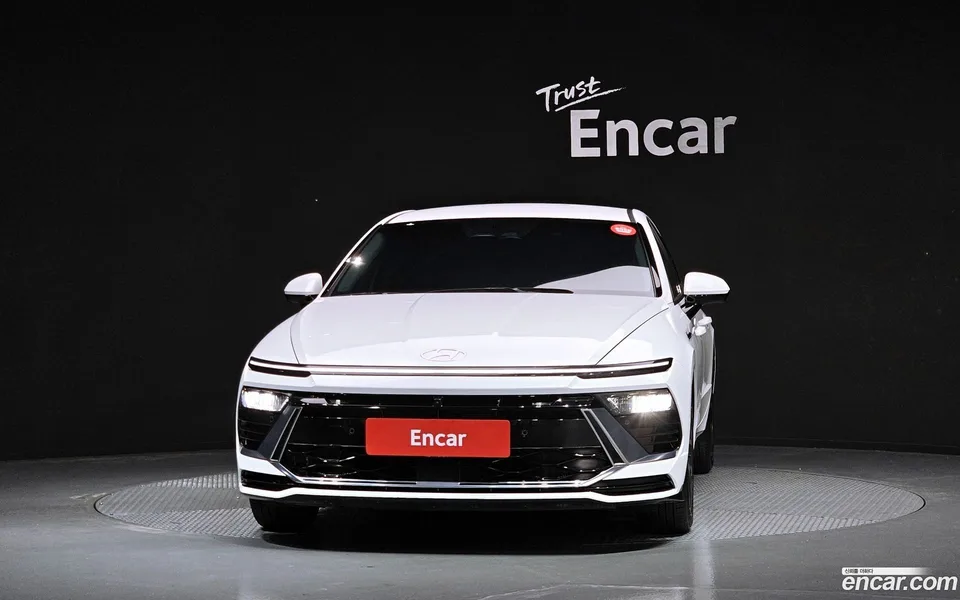 Hyundai Sonata The Edge 2.0 2025 — thumbnail 3