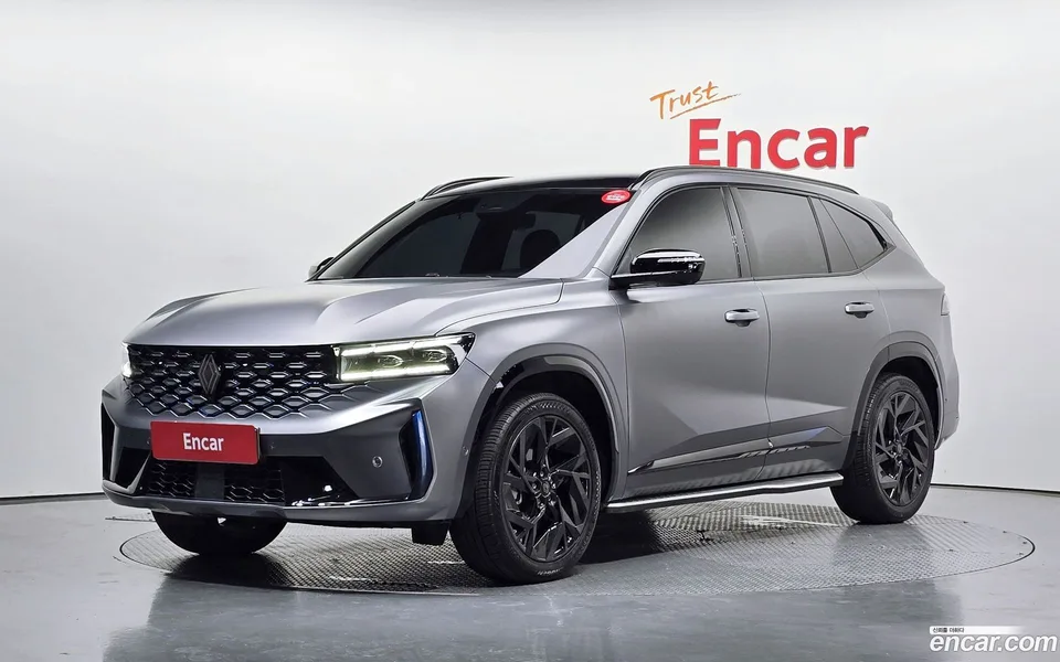Renault Samsung Grand Koleos 1.5 E-TECH 2WD 2025 — photo 1, buy with delivery to Moscow