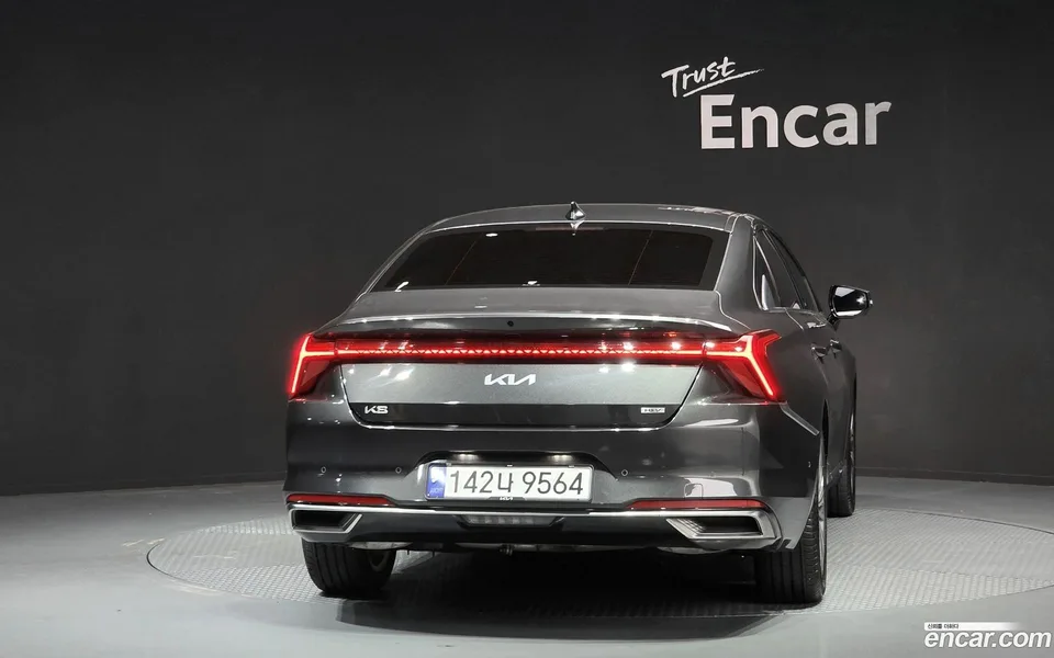 Kia K8 Hybrid 2024 — thumbnail 4