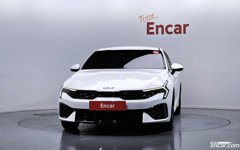 Kia K5 2.0 2024 — thumbnail 3