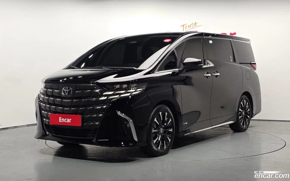 Toyota Alphard 2.5 HEV AWD 2025 — фото 1, купить с доставкой в Москву
