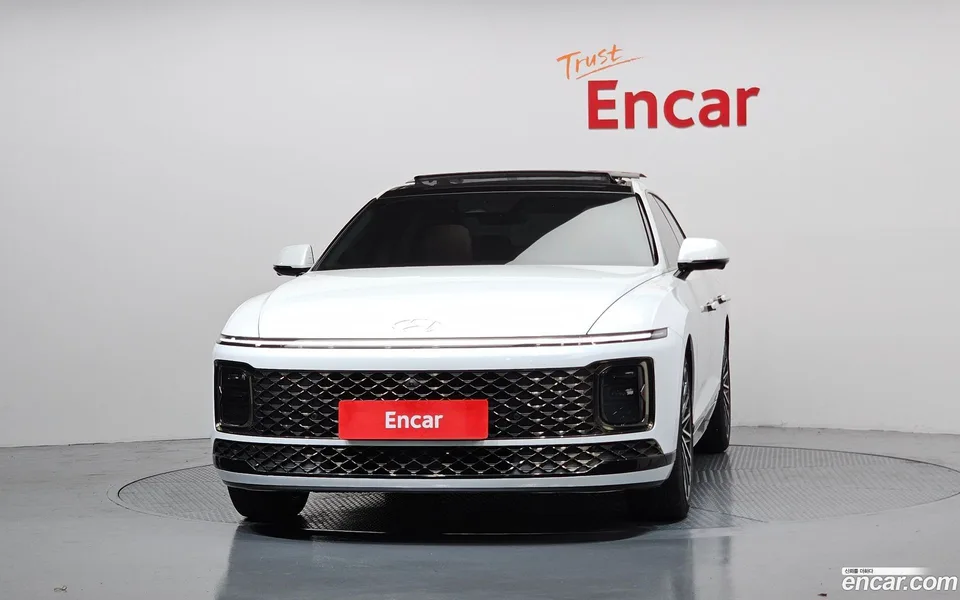 Hyundai Grandeur Hybrid 2023 — thumbnail 3