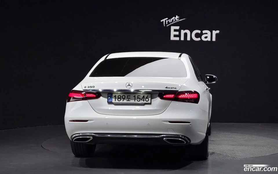 Mercedes-Benz E-Class E350 4MATIC 2022 — thumbnail 4