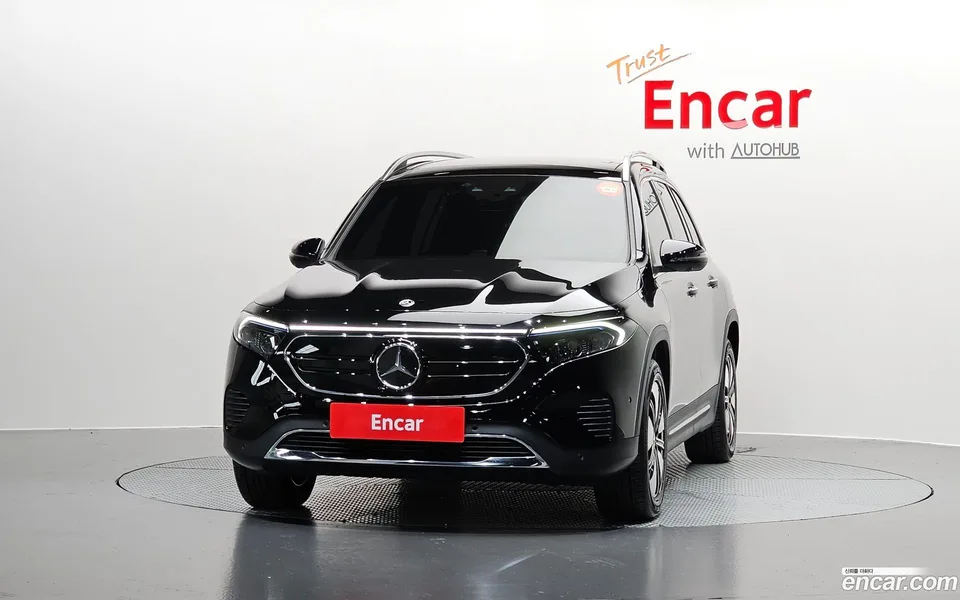 Mercedes-Benz EQB EQB300 4MATIC 2023 — thumbnail 3