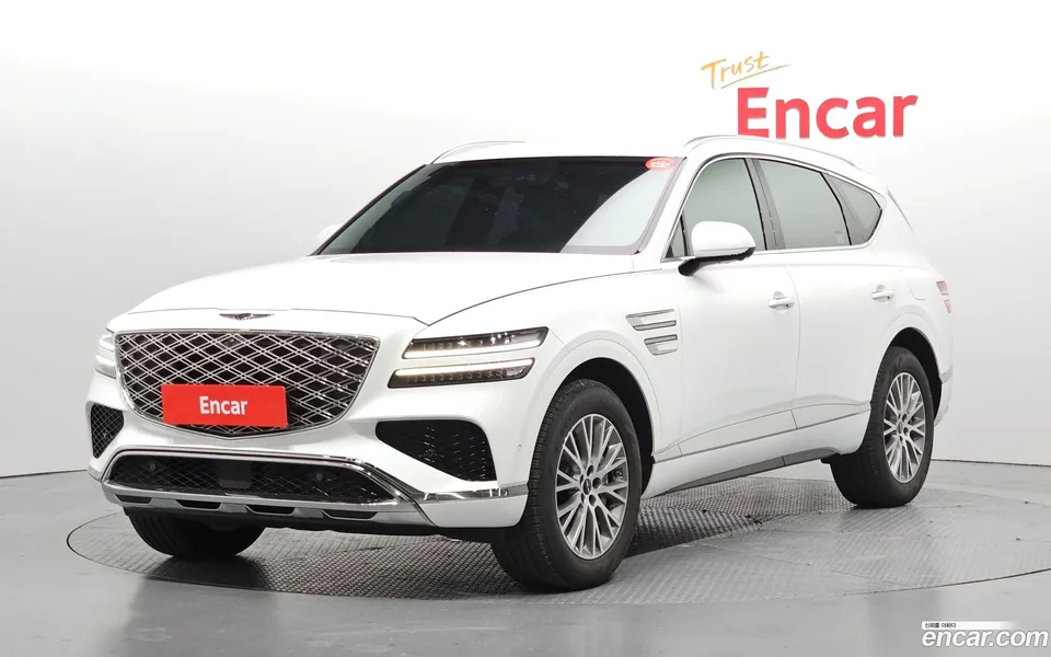 Genesis GV80 2.5T AWD 2024 — photo 1, buy with delivery to Moscow