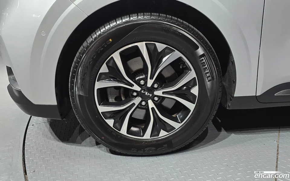 Kia Carnival 9 2022 — thumbnail 5