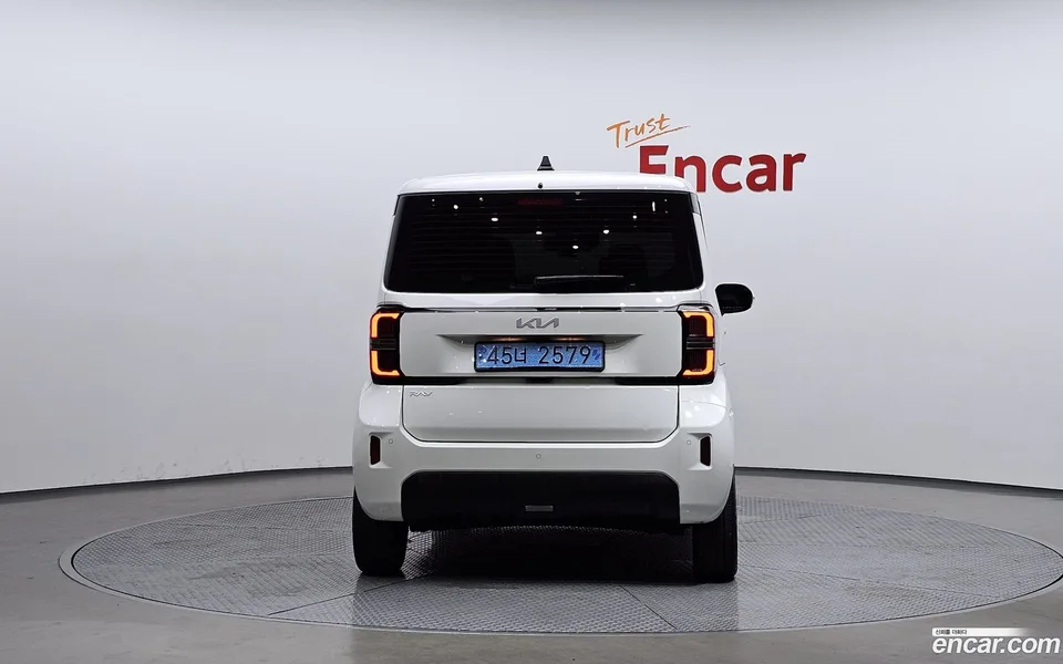 Kia Ray EV 2023 — thumbnail 4