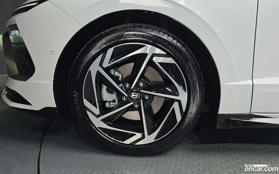 Hyundai Sonata The Edge Hybrid 2025 — thumbnail 2