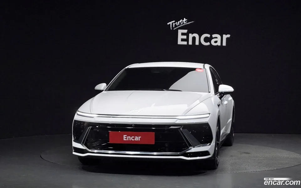 Hyundai Sonata The Edge Hybrid 2025 — thumbnail 3