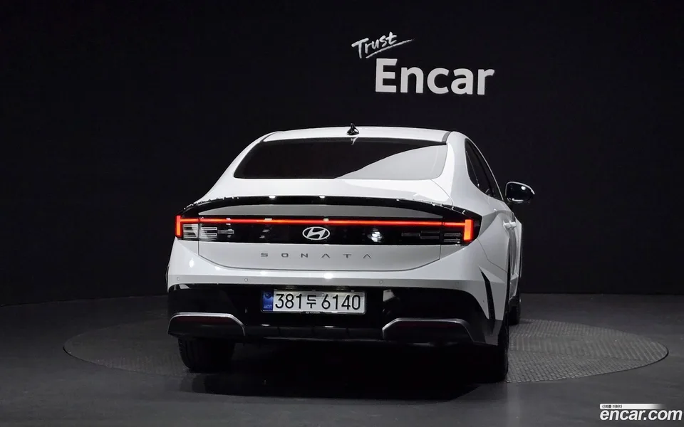 Hyundai Sonata The Edge Hybrid 2025 — thumbnail 4