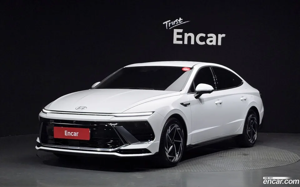 Hyundai Sonata The Edge Hybrid 2025 — photo 1, buy with delivery to Moscow