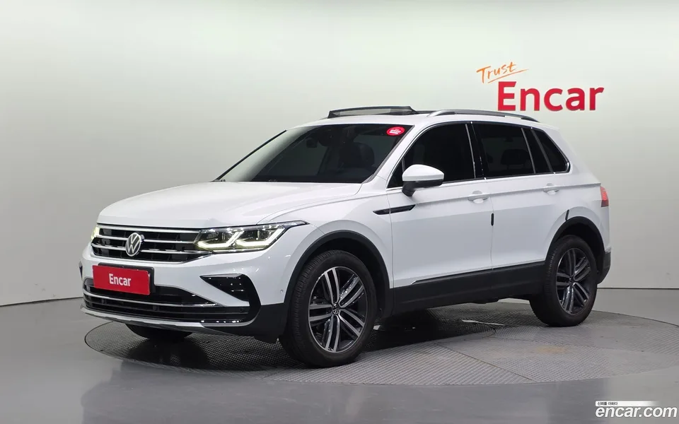 Volkswagen Tiguan 2.0 TDI 4 2022 — фото 1, купить с доставкой в Москву