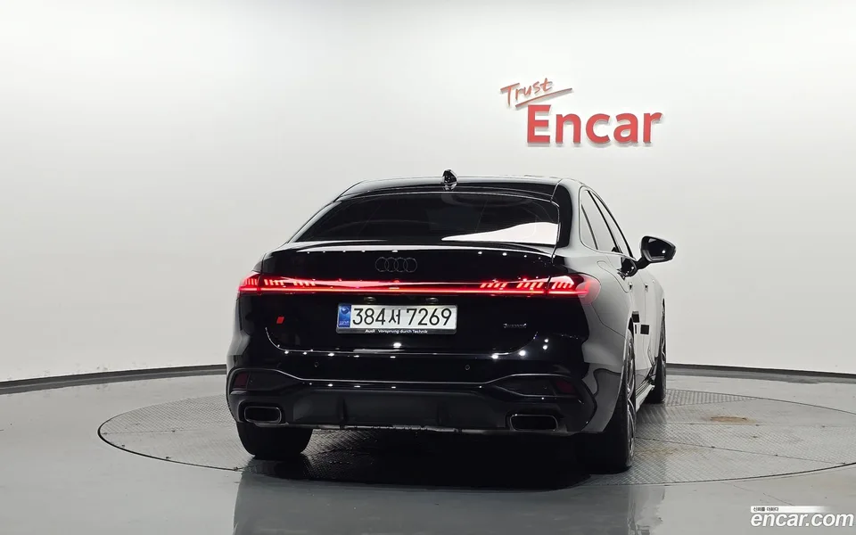 Audi A5 45 TFSI S Line 2025 — thumbnail 4
