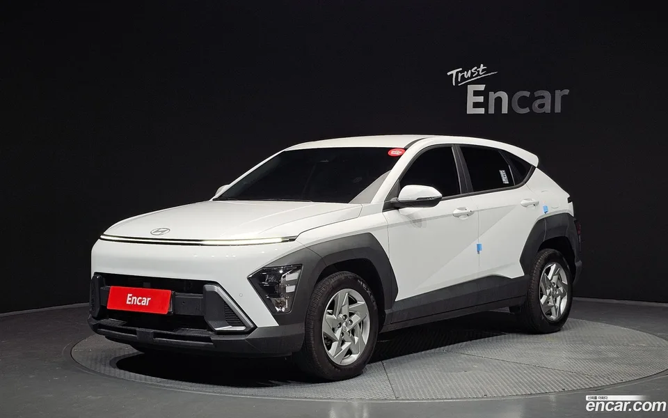 Hyundai Kona 1.6 2WD 2024 — photo 1, buy with delivery to Moscow