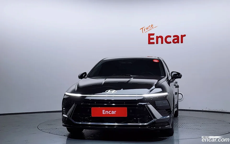 Hyundai Sonata The Edge Hybrid 2023 — thumbnail 3
